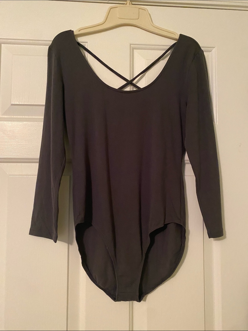 aerie Black Long-Sleeve Cross-Back Bodysuit - size L - New without tags